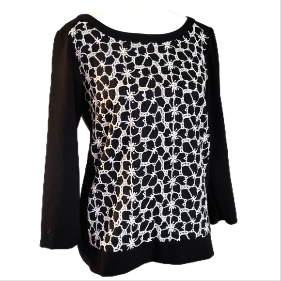 Ann Taylor white crotchet lace front, 1/2 zippered back, long sleeve blouse Sz 2 - Picture 8 of 9